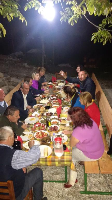 Buni Shqipes Villa Theth Exterior foto
